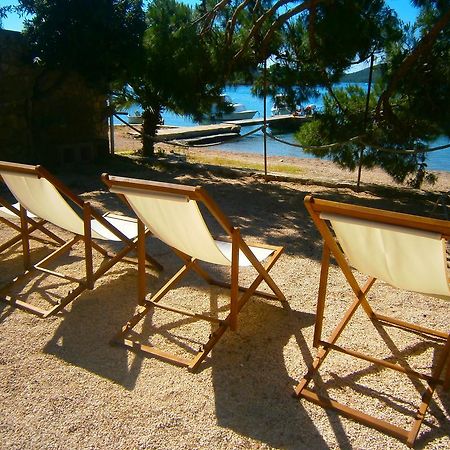 Bed & Breakfast Pansion Rade Ξενοδοχείο Pirovac Εξωτερικό φωτογραφία