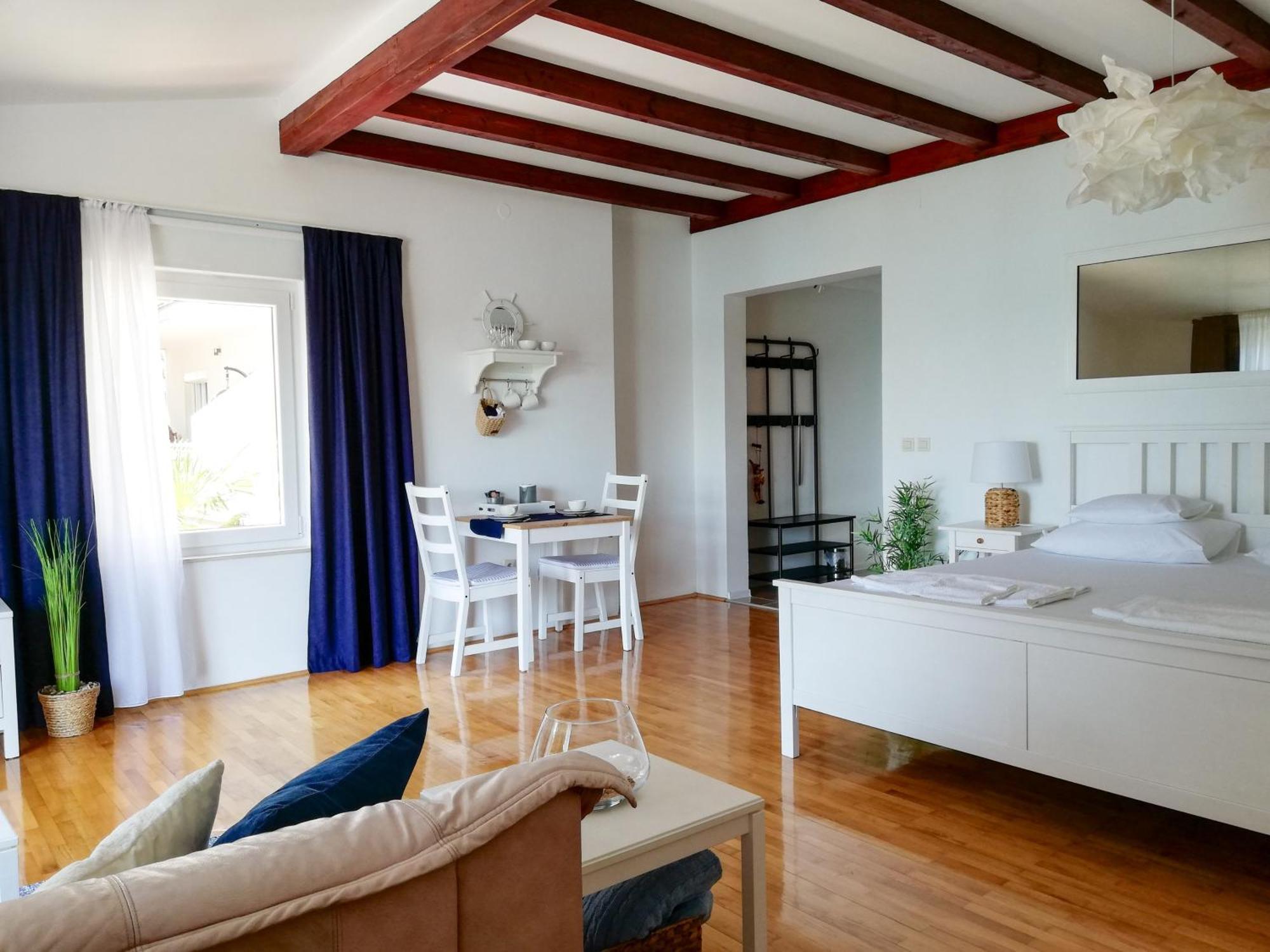 Bed & Breakfast Pansion Rade Ξενοδοχείο Pirovac Δωμάτιο φωτογραφία