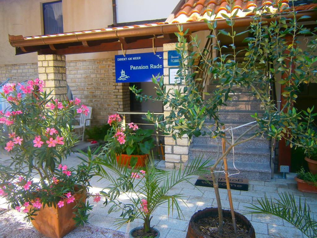 Bed & Breakfast Pansion Rade Ξενοδοχείο Pirovac Εξωτερικό φωτογραφία