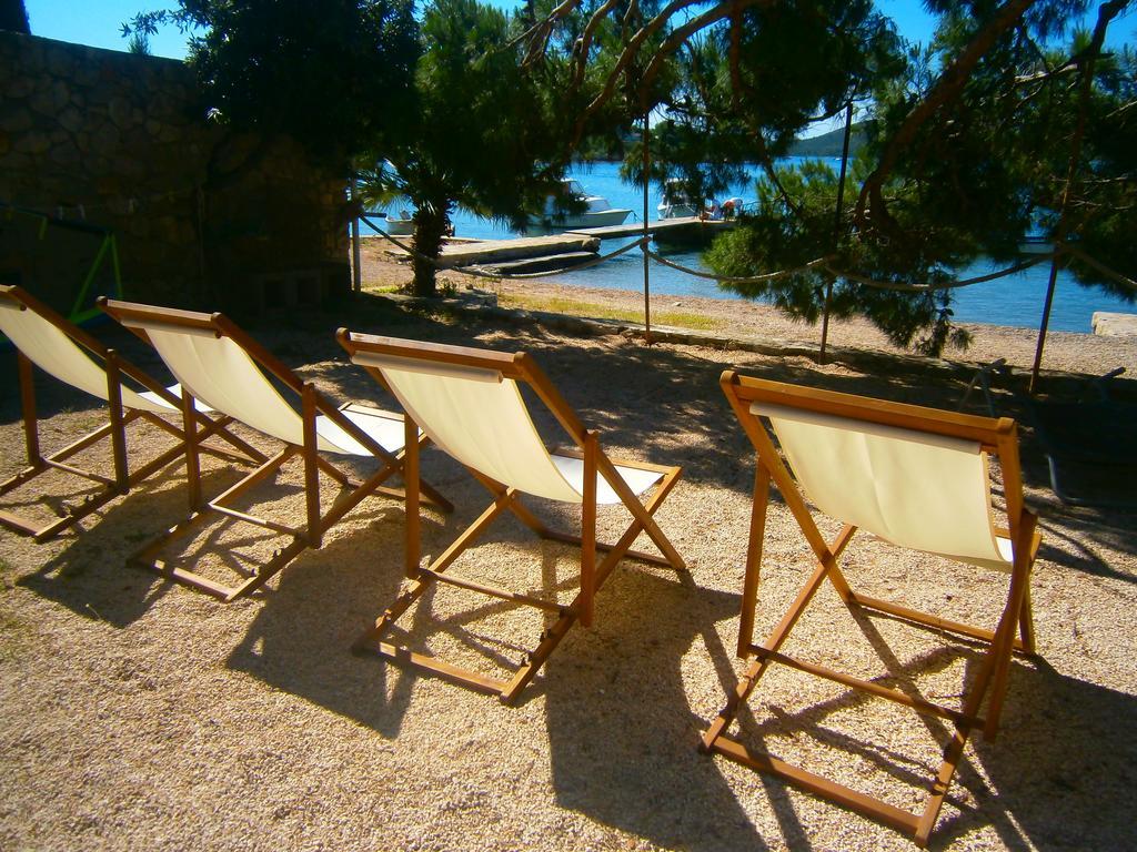 Bed & Breakfast Pansion Rade Ξενοδοχείο Pirovac Εξωτερικό φωτογραφία